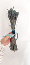 Cargar imagen en el visor de la galería, RAMO LAVANDA AZUL EMPOLVADO