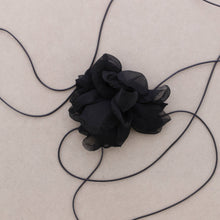Cargar imagen en el visor de la galería, CHOKER FLOR GASA