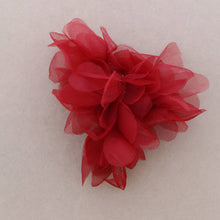 Cargar imagen en el visor de la galería, BROCHE FLOR GASA