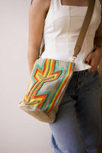 Cargar imagen en el visor de la galería, BOLSO FLECHA