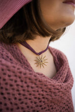 Cargar imagen en el visor de la galería, CHOKER GASA ESTRELLA