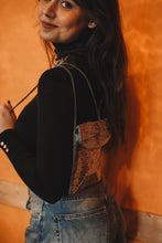 Cargar imagen en el visor de la galería, BOLSO LOUVRE