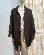 Cargar imagen en el visor de la galería, CAPA DE PUNTO BERTA