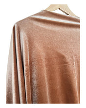 Cargar imagen en el visor de la galería, CAPA TERCIOPELO CORTA