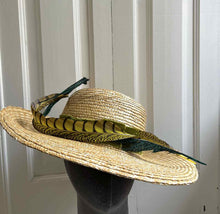 Cargar imagen en el visor de la galería, SOMBRERO PAJA OLIVE