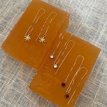 Cargar imagen en el visor de la galería, PENDIENTES ORIENTE