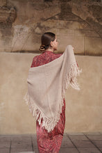 Cargar imagen en el visor de la galería, CAPA DE PUNTO BERTA