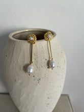 Cargar imagen en el visor de la galería, PENDIENTE GABRIELA DESMONTABLE