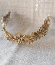 Cargar imagen en el visor de la galería, TOCADO LATON CLEO