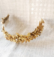 Cargar imagen en el visor de la galería, TOCADO LATON CLEO