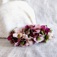 Cargar imagen en el visor de la galería, TOCADO HORTENSIAS MAGENTA