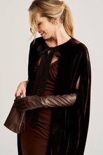 Cargar imagen en el visor de la galería, GUANTES LARGOS MADASME
