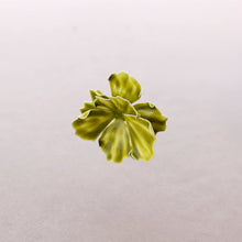 Cargar imagen en el visor de la galería, PENDIENTES METALICOS FLOR
