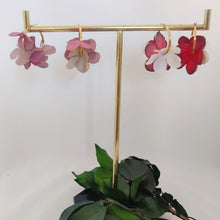 Cargar imagen en el visor de la galería, ARO FLOWER PEQUEÑOS
