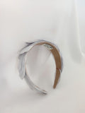 DIADEMAS PLUMAS GRIS PERLA