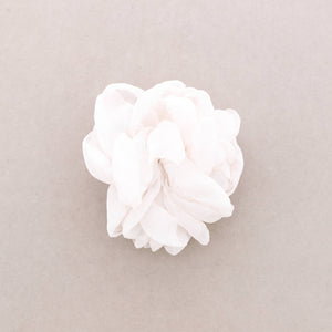 BROCHE FLOR SEDA PETALE
