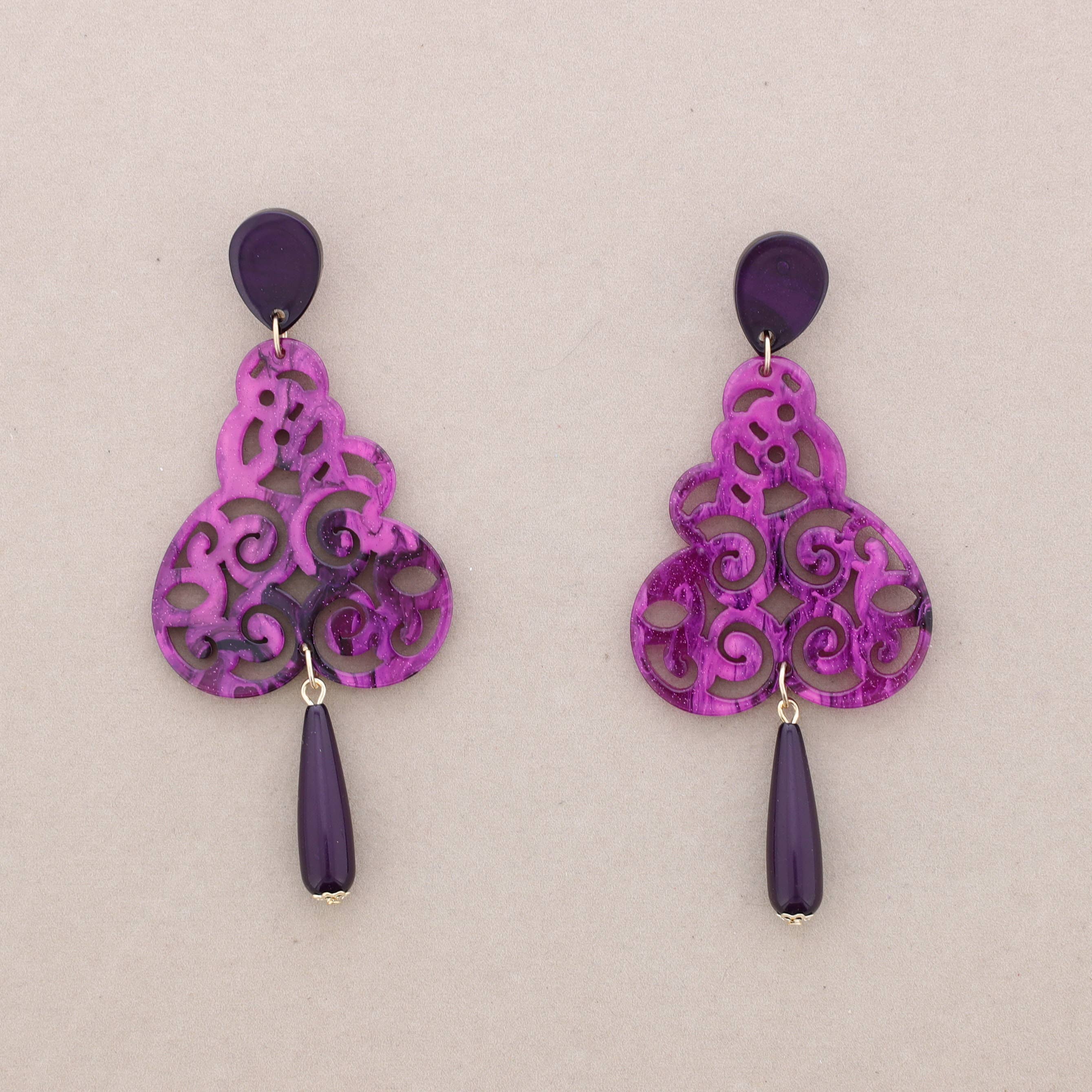 PENDIENTES RESINA CALIFA