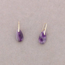 Cargar imagen en el visor de la galería, PENDIENTES GOTA PIEDRA
