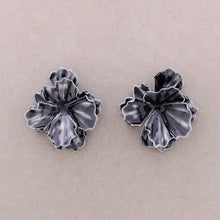 Cargar imagen en el visor de la galería, PENDIENTES METALICOS FLOR
