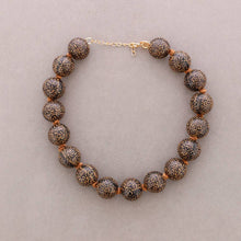 Cargar imagen en el visor de la galería, COLLAR NUDOS PIEDRAS NATURALES
