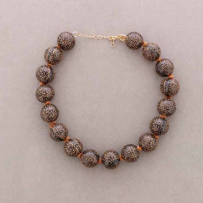 COLLAR NUDOS PIEDRAS NATURALES