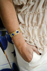 BRAZALETE TRIPLE PIEDRA ZAFIRO
