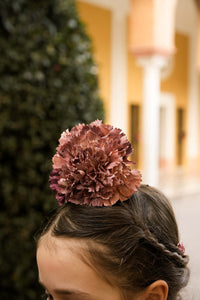 CLAVEL ROSA MAQUILLAJE