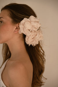 BROCHE FLOR SEDA PETALE