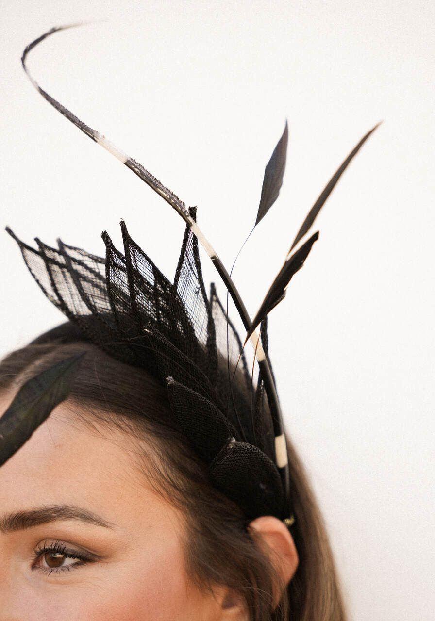 DIADEMA HOJAS BLACK
