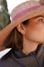 Cargar imagen en el visor de la galería, PENDIENTES LUCIERNAGA
