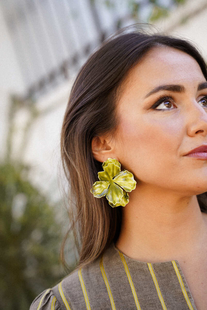 PENDIENTES METALICOS FLOR