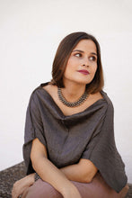 Cargar imagen en el visor de la galería, CHOKER Y PULSERA HUMO
