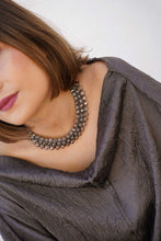 Cargar imagen en el visor de la galería, CHOKER Y PULSERA HUMO
