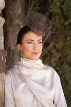 Cargar imagen en el visor de la galería, TOCADO LABRIMA
