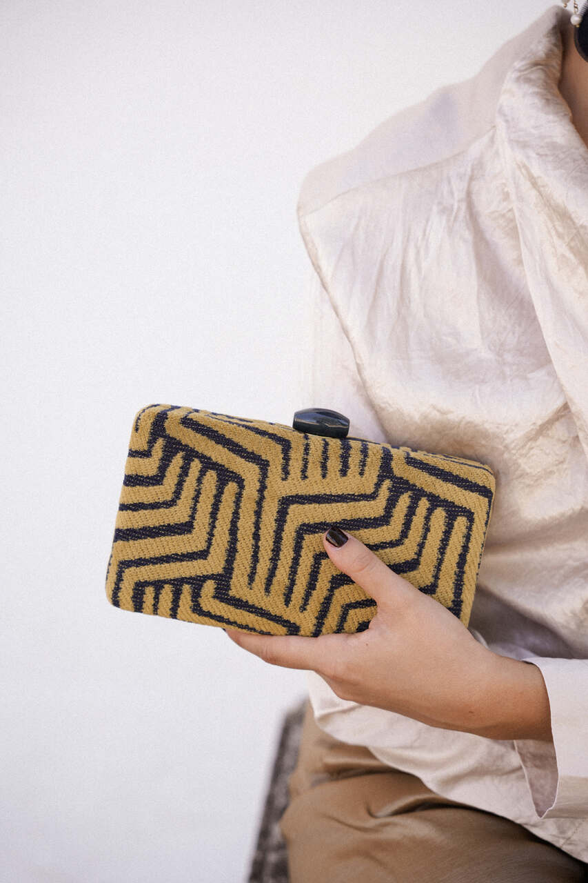 CARTERA DE TERCIOPELO STEFANIA