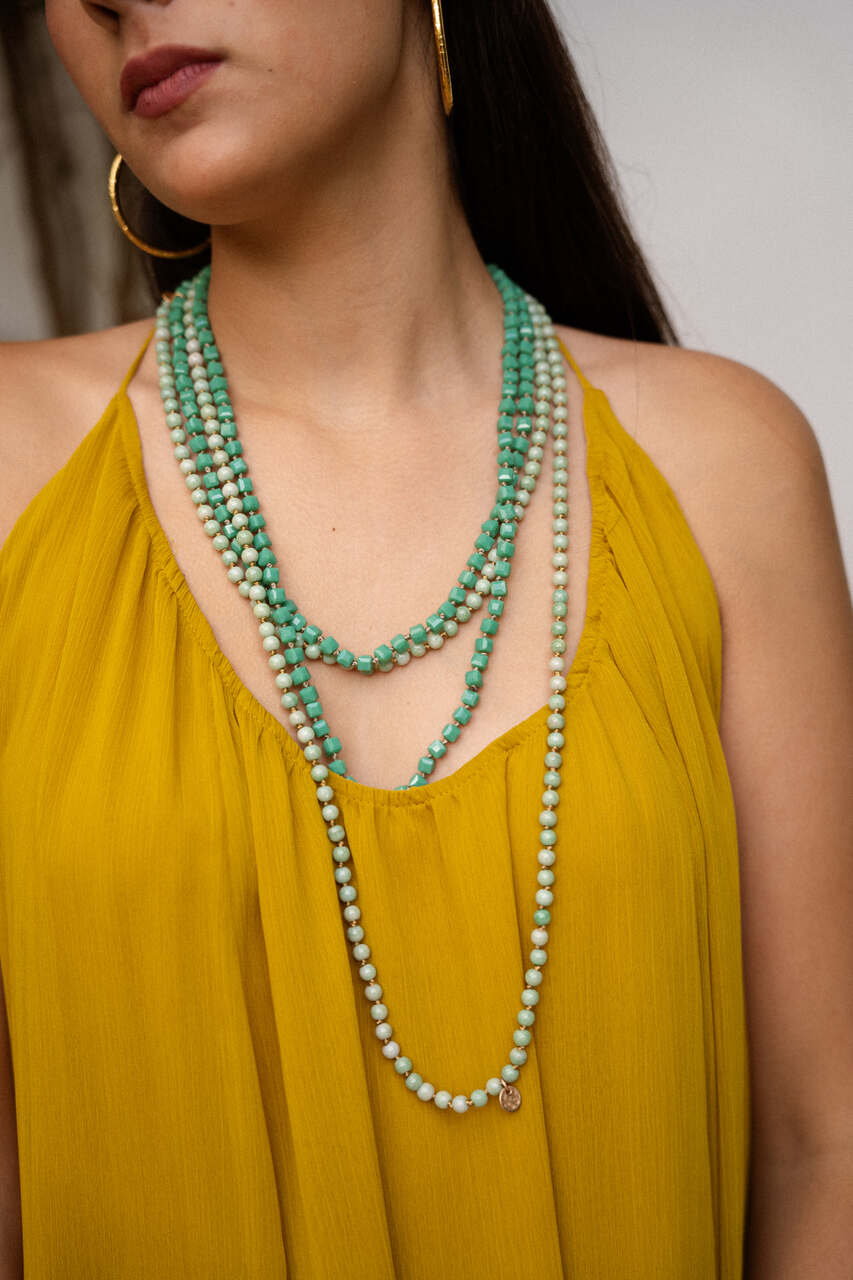 COLLAR LARGO PIEDRAS CUADRADAS