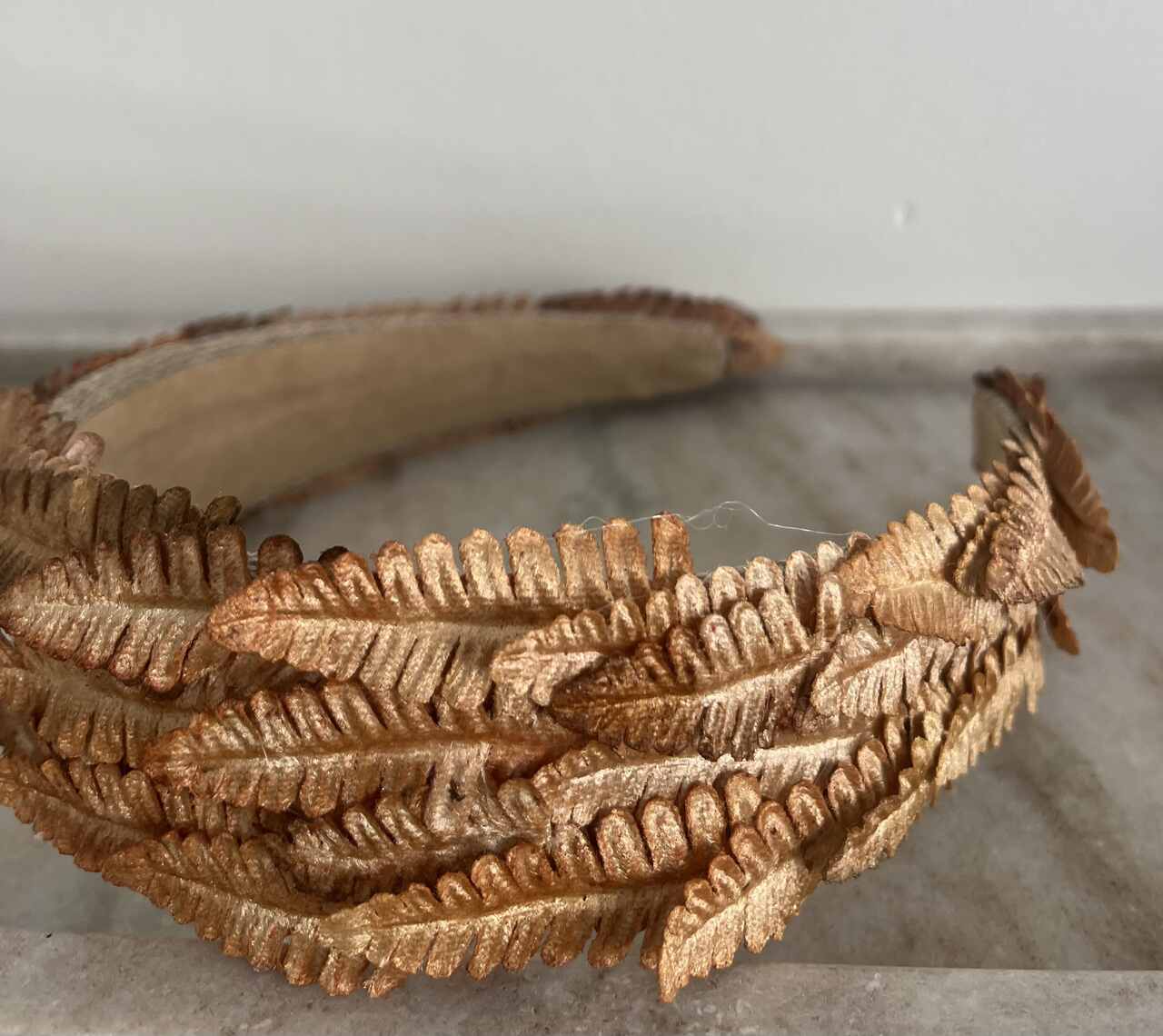 DIADEMA HELECHO COBRIZA