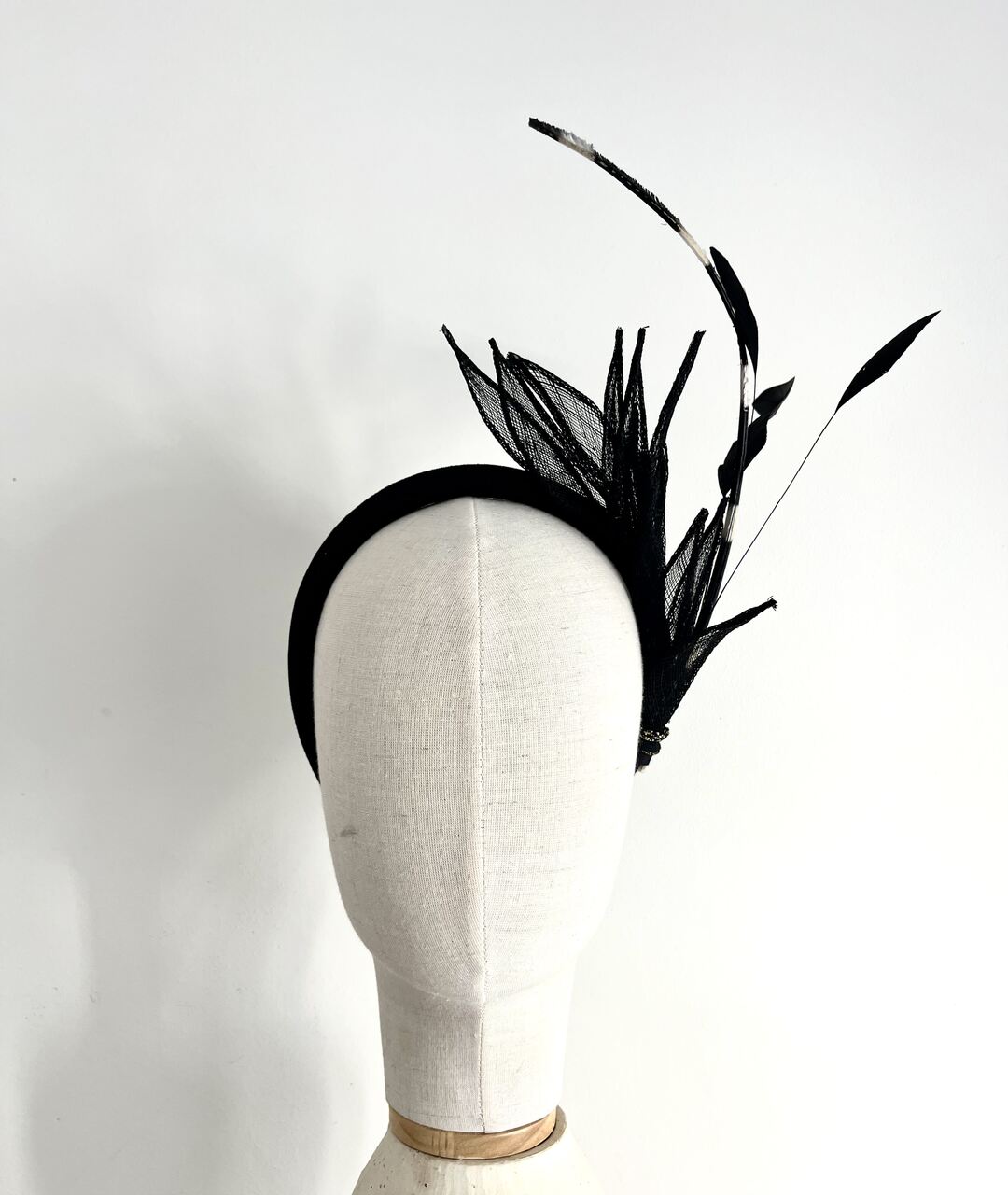 DIADEMA HOJAS BLACK