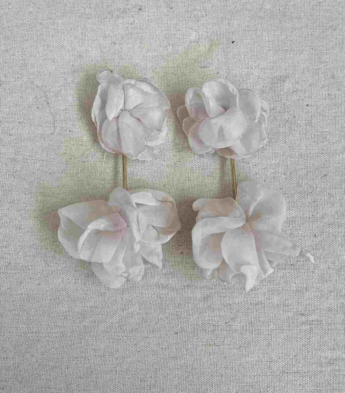 PENDIENTES FLOR GASA