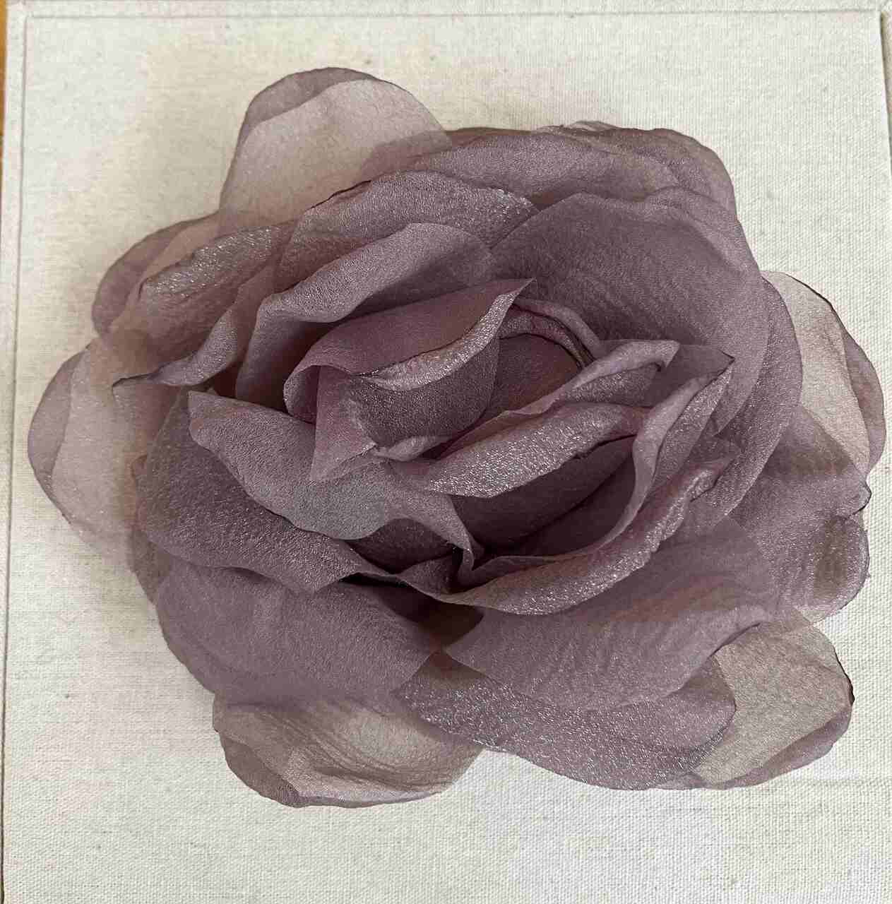 FLOR GASA TAUPE