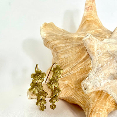 PENDIENTES RACIMO FLOR