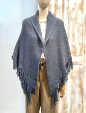 Cargar imagen en el visor de la galería, CAPA DE PUNTO BERTA
