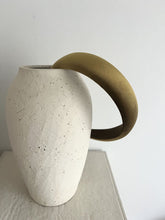 Cargar imagen en el visor de la galería, DIADEMA ABULTADA TERCIOPELO
