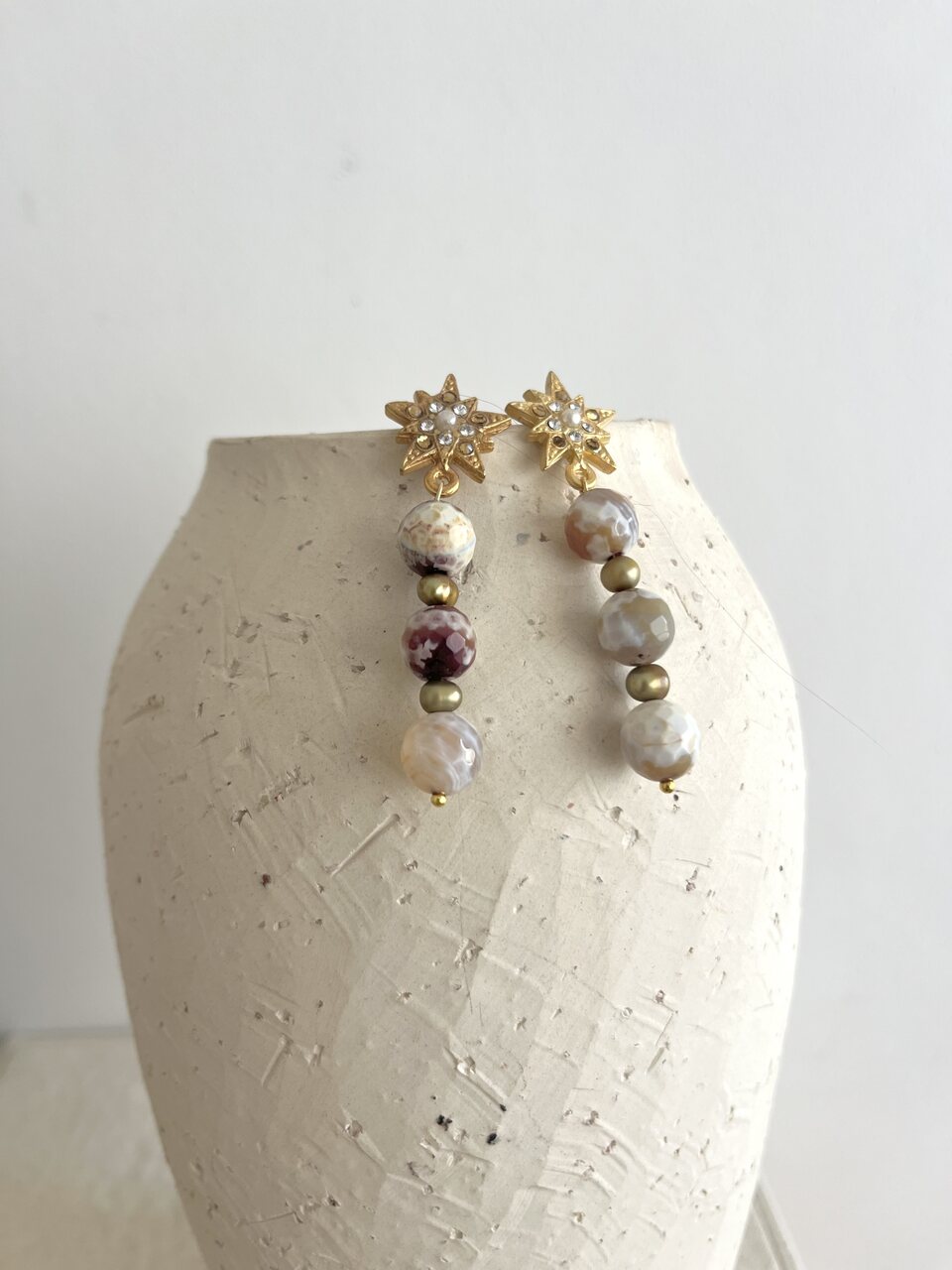 PENDIENTES ESTRELLA CARAMEL