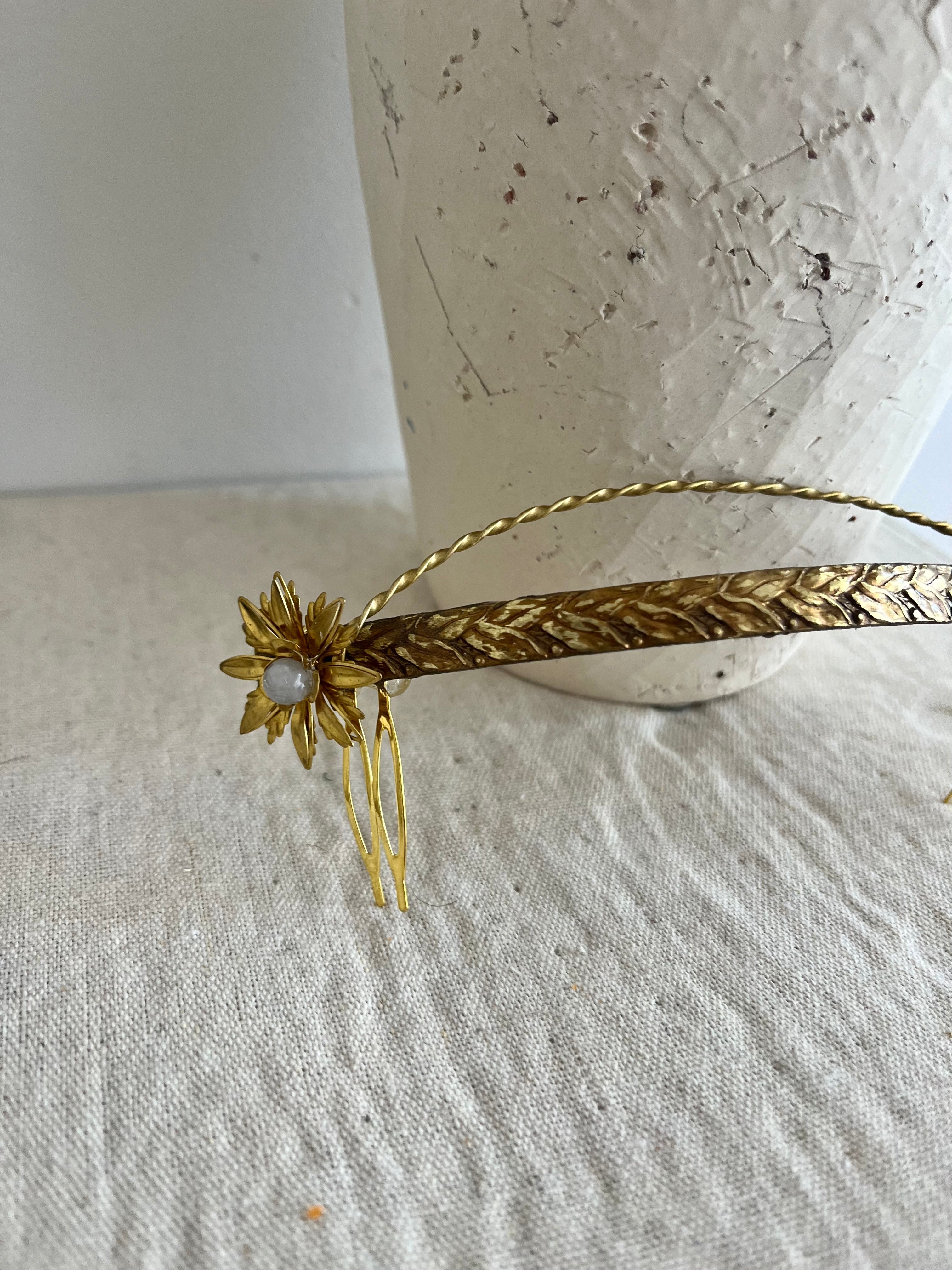 TIARA LABRADA TRASERA