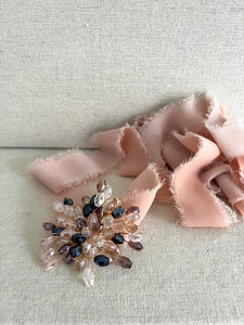 CHOKER GASA ROSA ¬NUDE