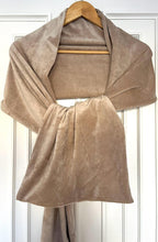 Cargar imagen en el visor de la galería, CHALD BUFANDA TERCIOPELO
