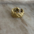 ANILLO PIRAMIDE