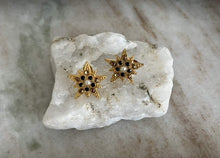 Cargar imagen en el visor de la galería, PENDIENTES ESTRELLA GALAXY
