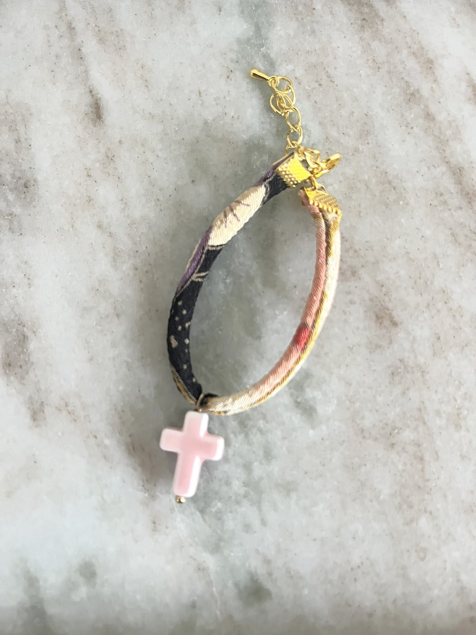 PULSERA INDIA CRUZ CERAMICA